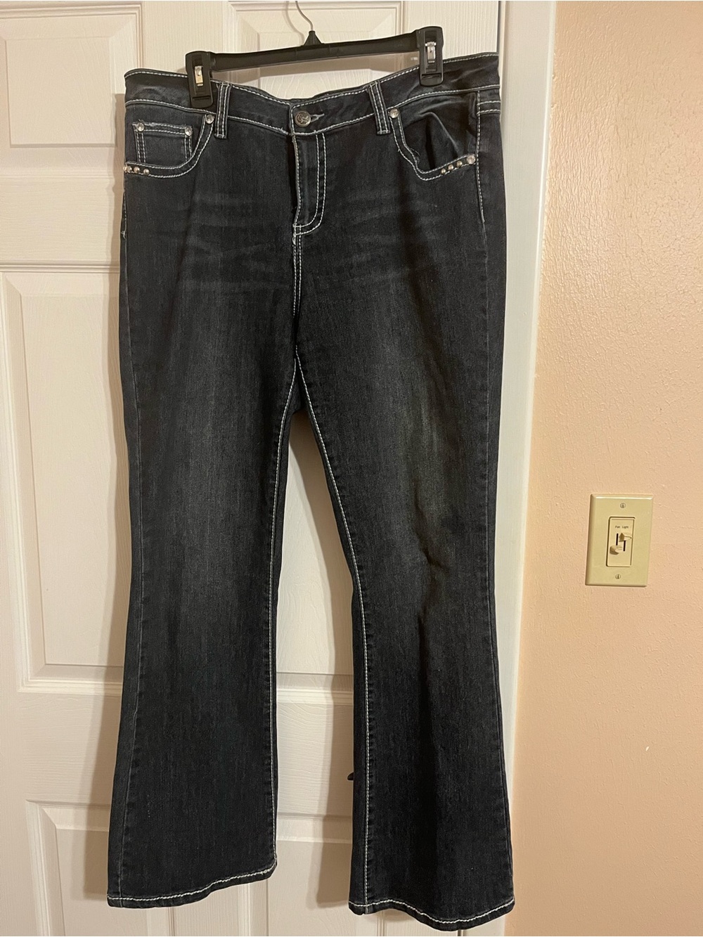 Earl Jeans Women's Black Flare Jeans with White Contrast Stitching
